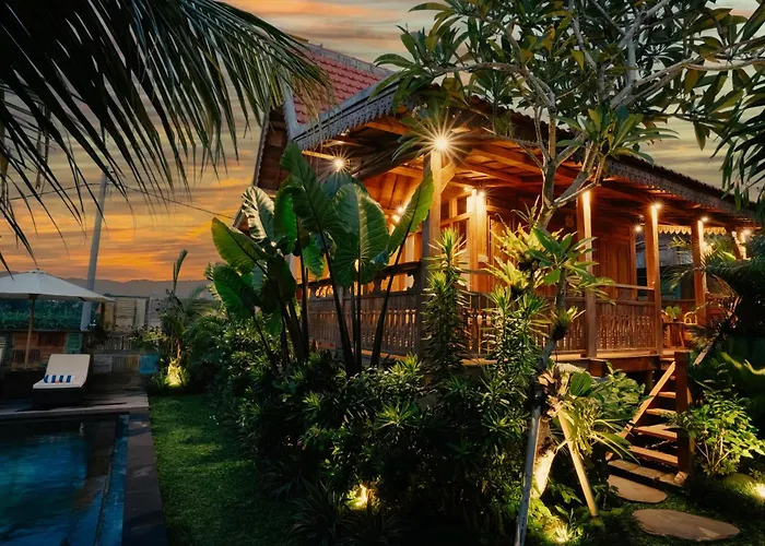 Serene Wooden House - 1br Close To *